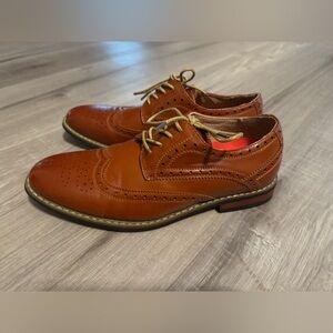 Men’s Oxford dress shoes